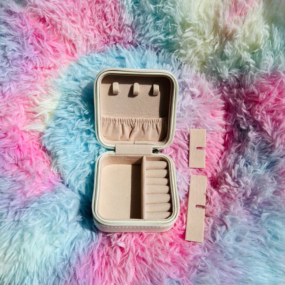 New Travel Jewelry organizer Pearl Color - Picture 3 of 4